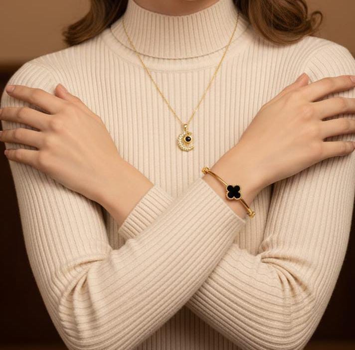 BRACELATE & NECKLACE