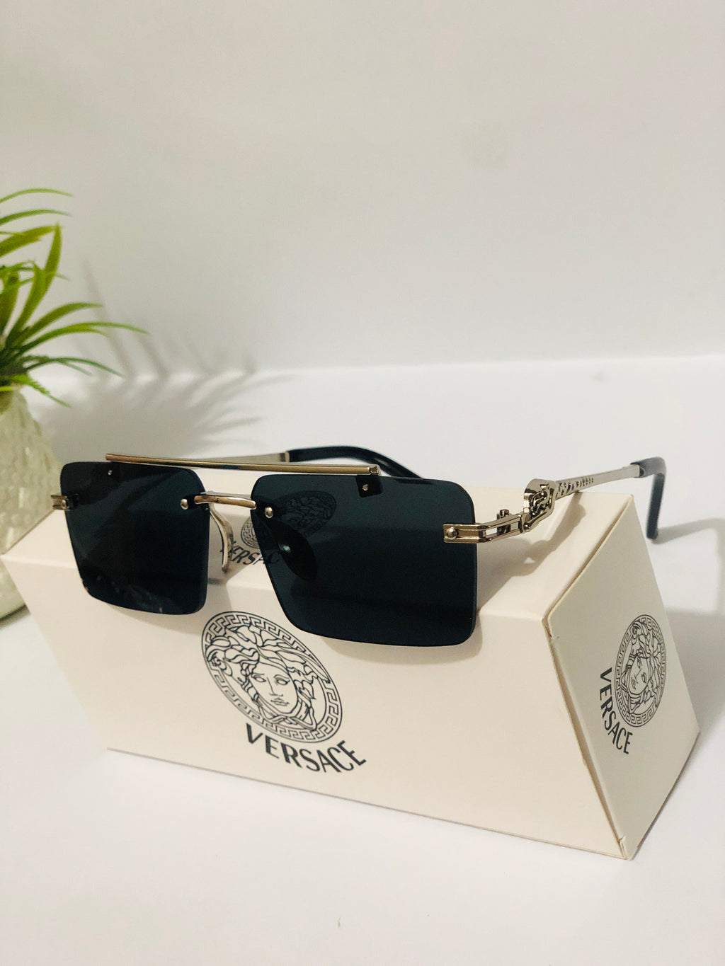 Shadow Luxe 🕶️"